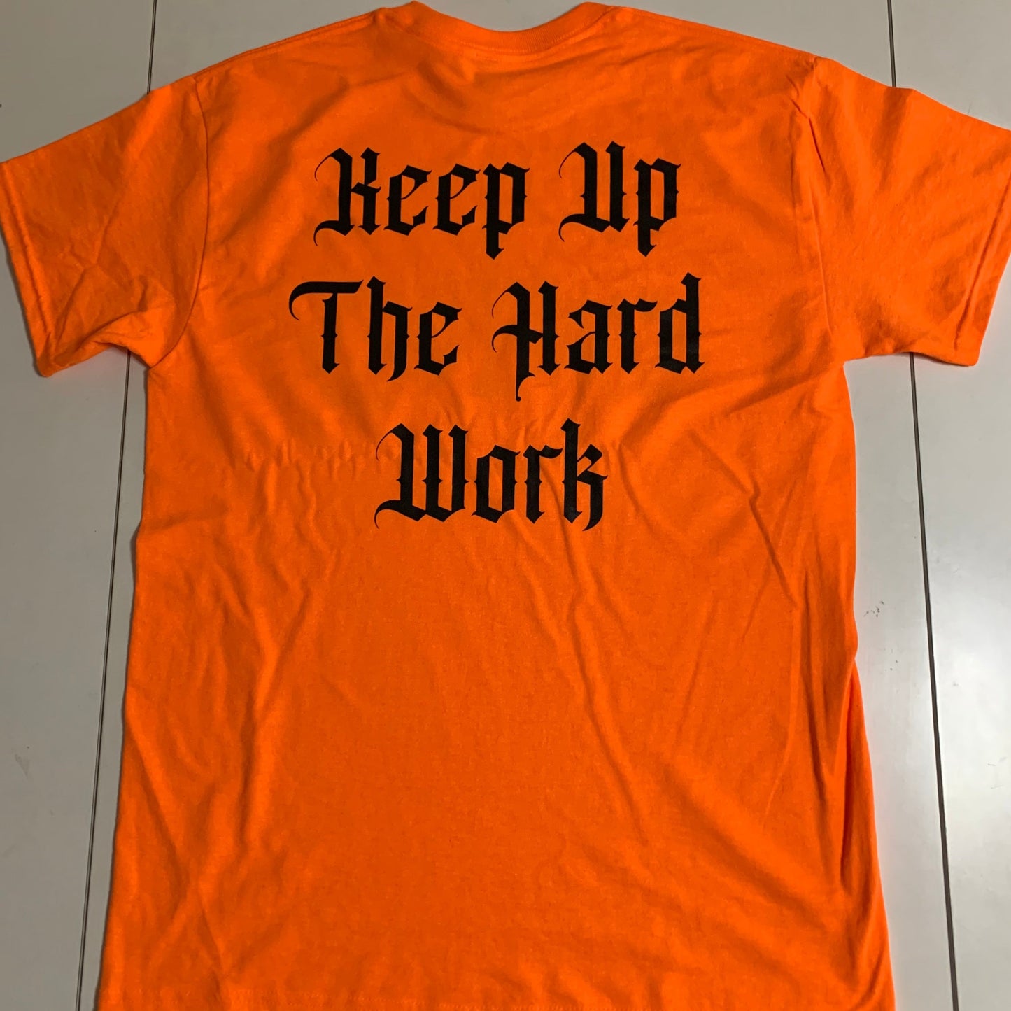 T-Shirt Orange Medium